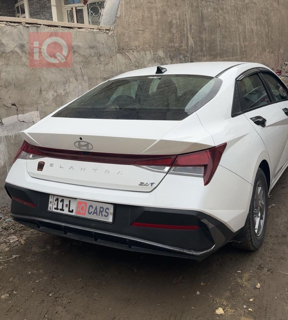 هيونداي النترا